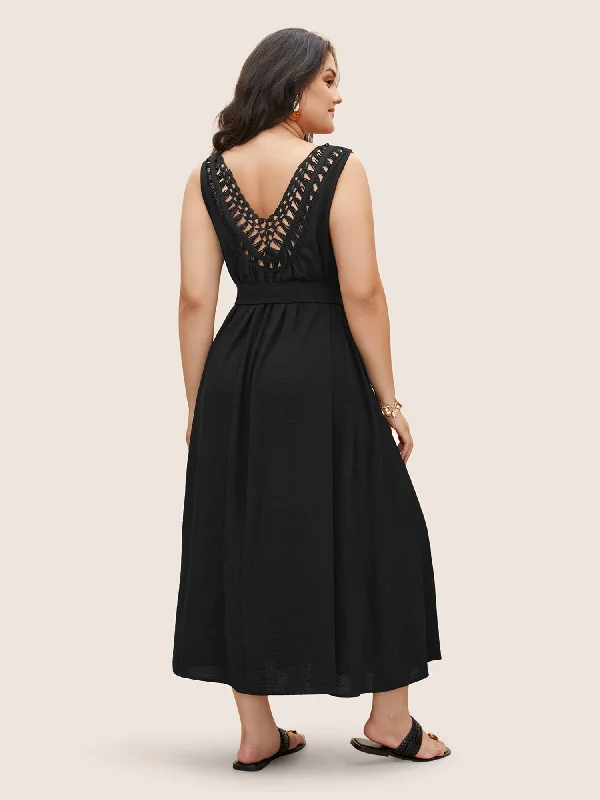 Solid Crocheted Backless Sleeveless Midi Dress