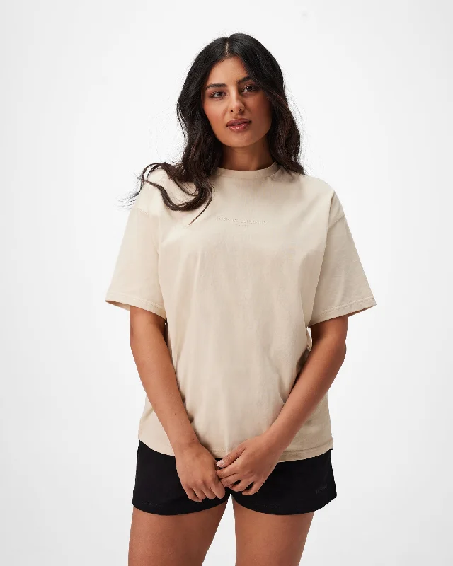 INSPORT WOMENS BAILEY OVERSIZED TEE SAND Nylon Fabric Polyester Fabric Spandex Fabric INSPORT WOMENS BAILEY OVERSIZED TEE SAND Nylon Fabric Polyester Fabric Spandex Fabric
