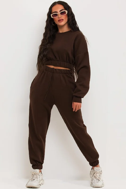 Crop Sweatshirt And Joggers Tracksuit Brown