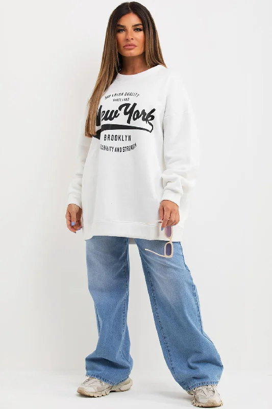 Sweatshirt With New York Slogan Oversized Fit Cream