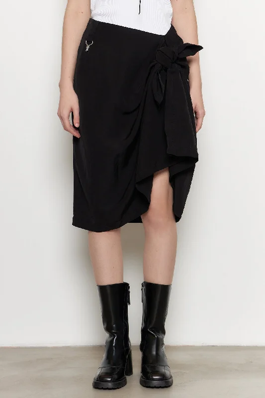 Gisele Skirt Black corduroy skirt comfortable