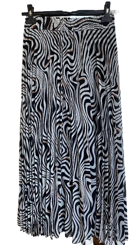 Black And Cream Swirl