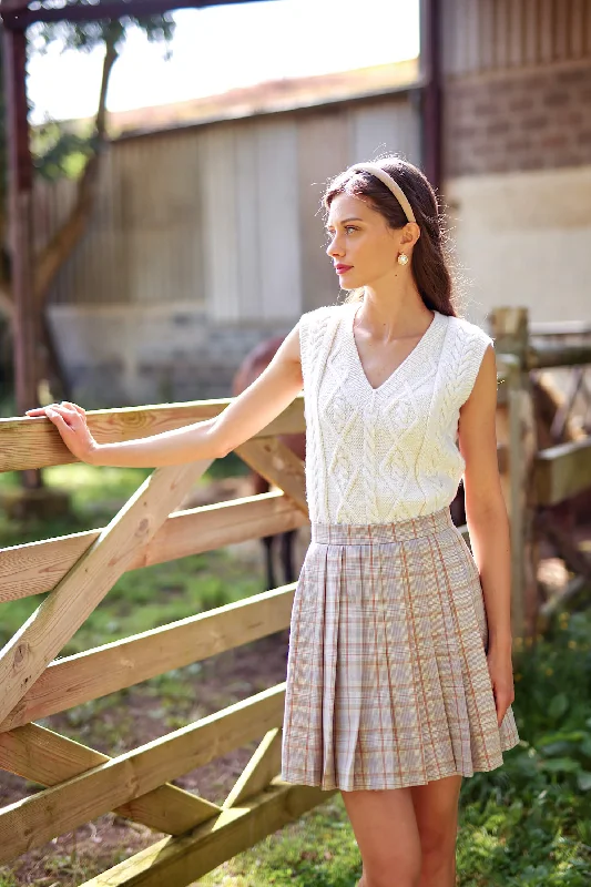 Iris Pleat Skirt midi skirt versatile