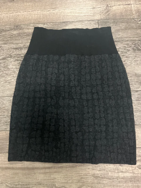 E.F. COBBLESTONE WOOL MINI SKIRT